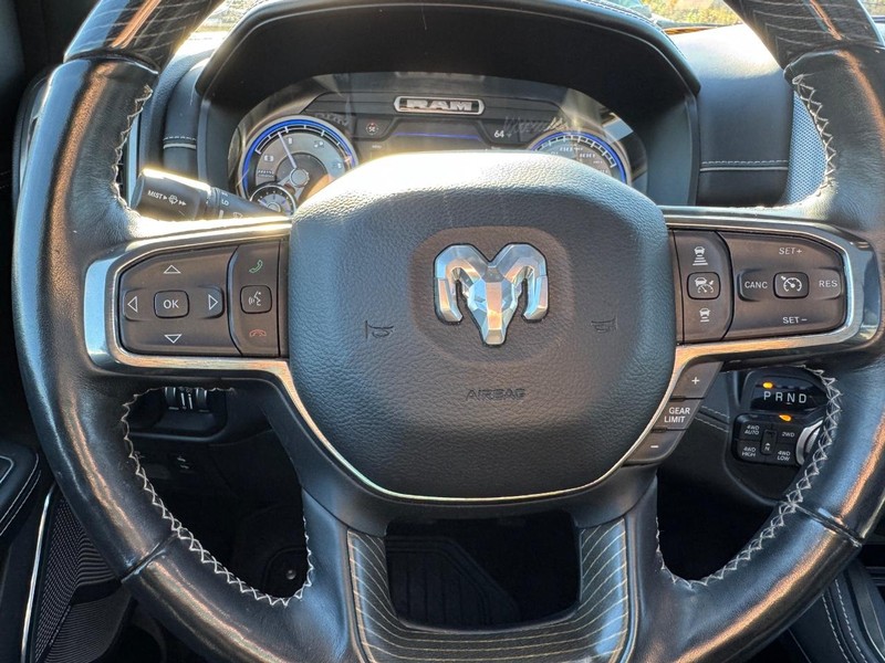 Ram 1500 Vehicle Image 18