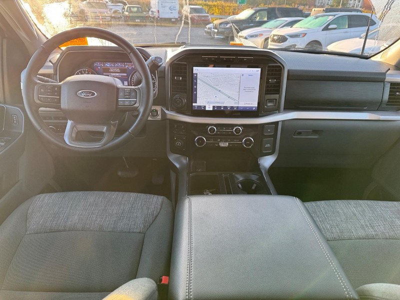 Ford F-150 Vehicle Image 14