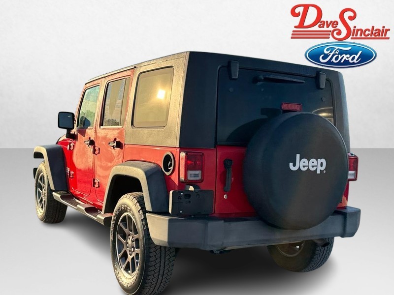 Jeep Wrangler Unlimited Vehicle Image 09