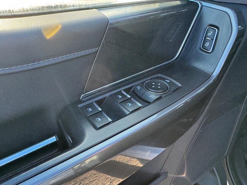 Ford F-150 Vehicle Image 17