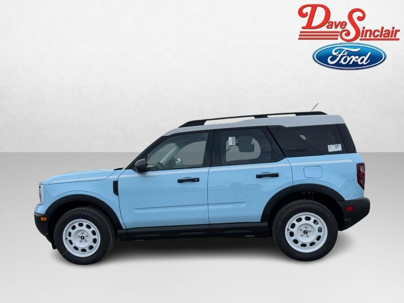 Ford Bronco Sport Vehicle Full-screen Gallery Image 10