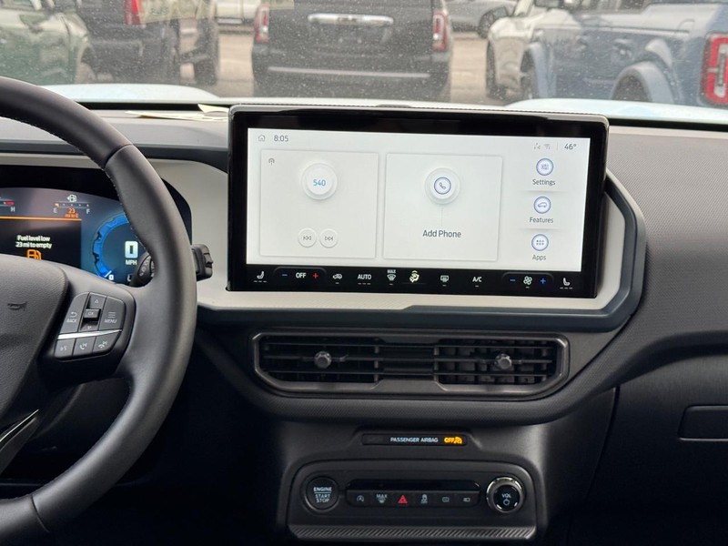 Ford Bronco Sport Vehicle Full-screen Gallery Image 15