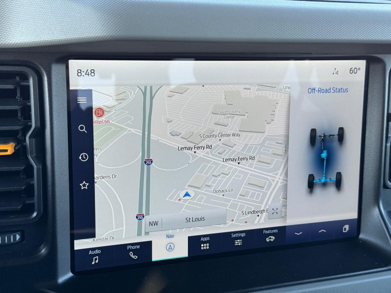 Ford Bronco Vehicle Full-screen Gallery Image 21