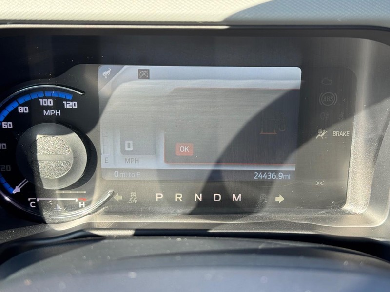 Ford Bronco Vehicle Full-screen Gallery Image 24