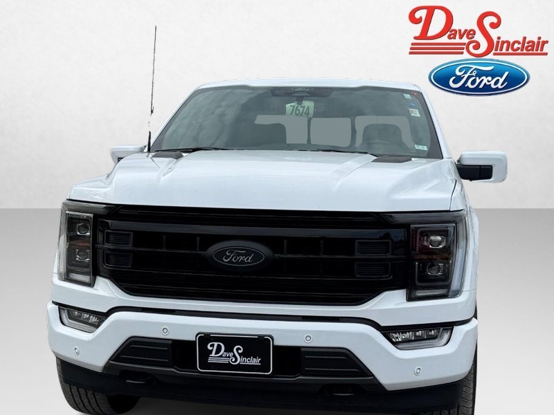 Ford F-150 Vehicle Full-screen Gallery Image 02