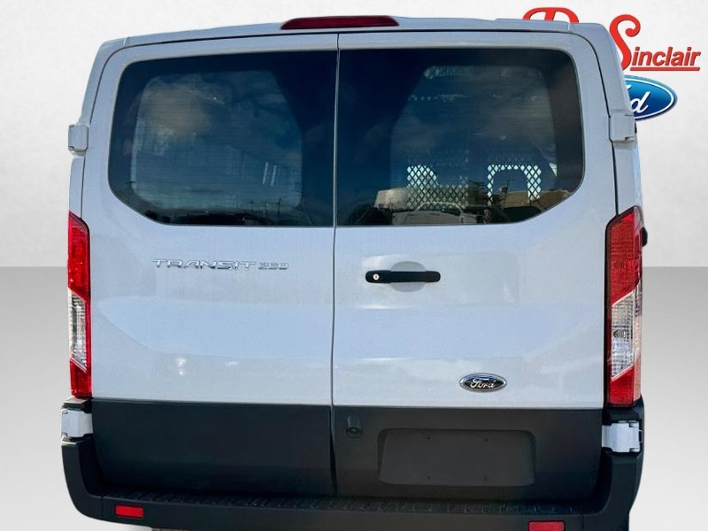 Ford Transit Cargo Van Vehicle Full-screen Gallery Image 08