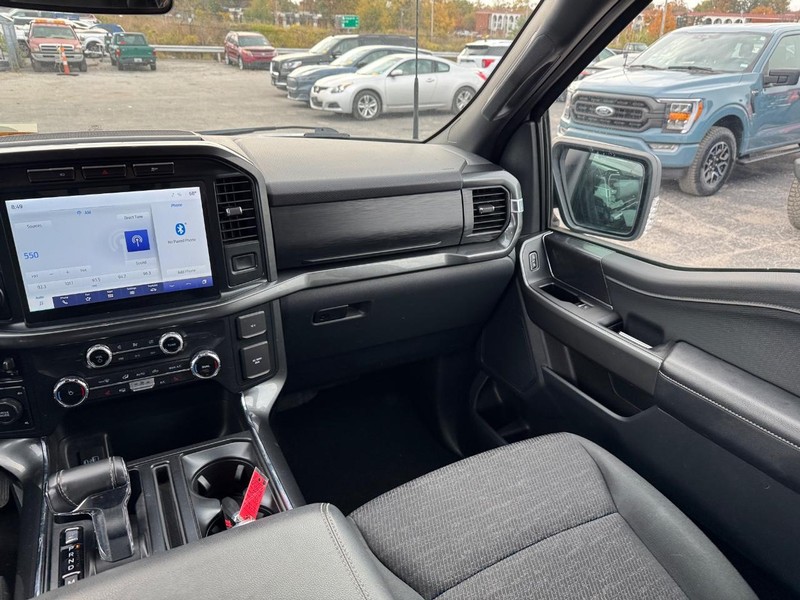 Ford F-150 Vehicle Image 15