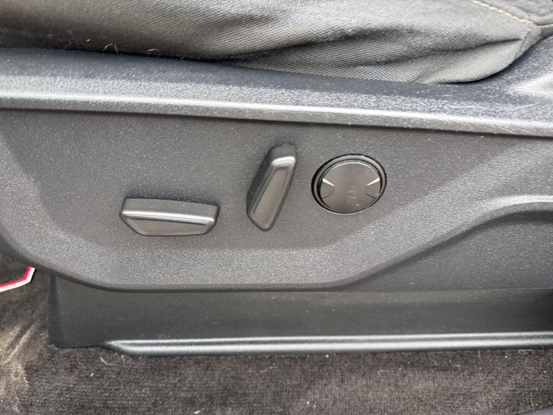 Ford F-150 Vehicle Image 16