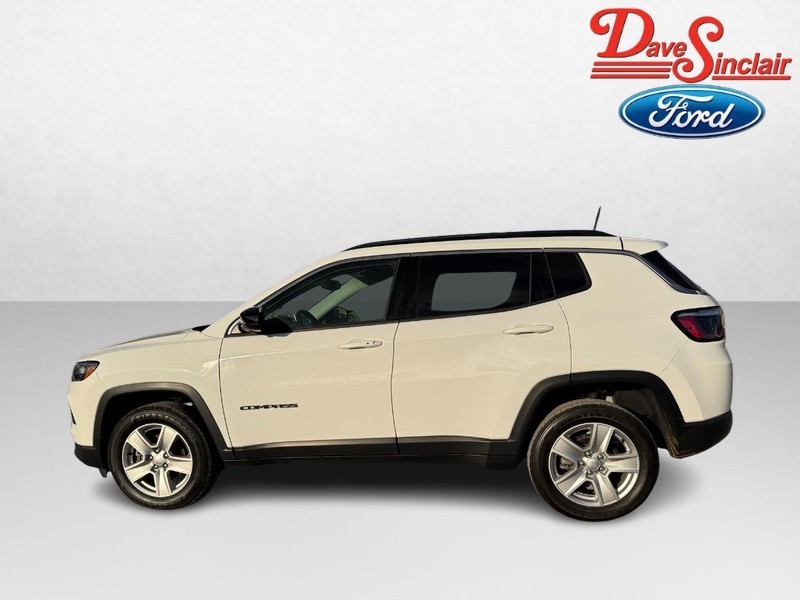 Jeep Compass Vehicle Full-screen Gallery Image 10