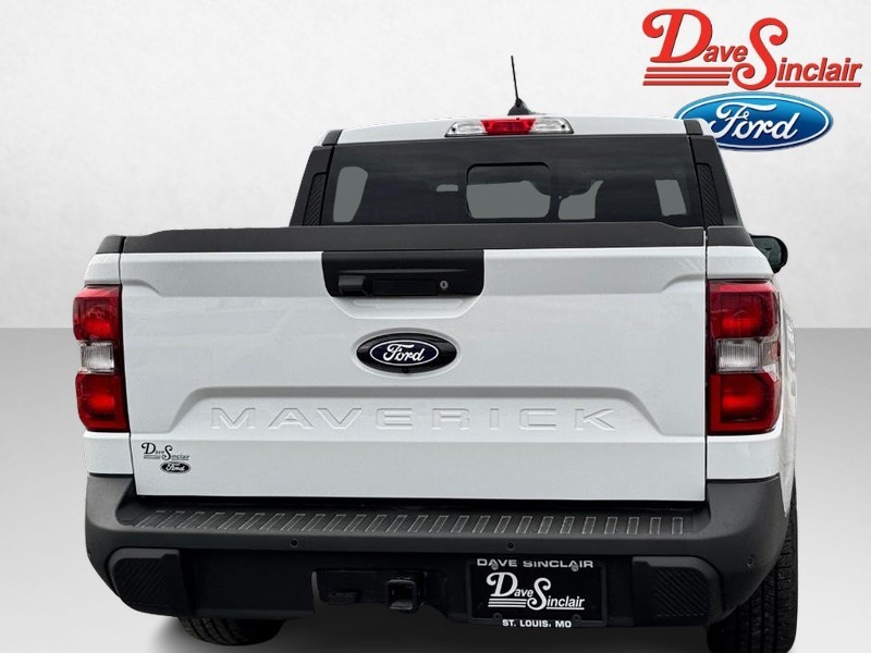 Ford Maverick Vehicle Image 08