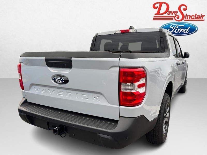 Ford Maverick Vehicle Image 07