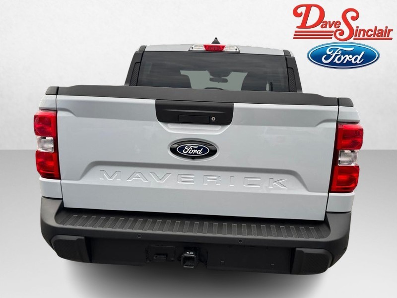 Ford Maverick Vehicle Image 08