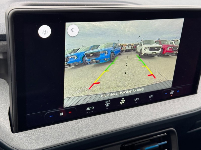 Ford Maverick Vehicle Image 22