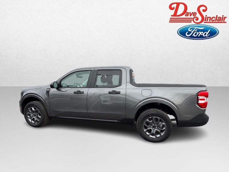 Ford Maverick Vehicle Image 10