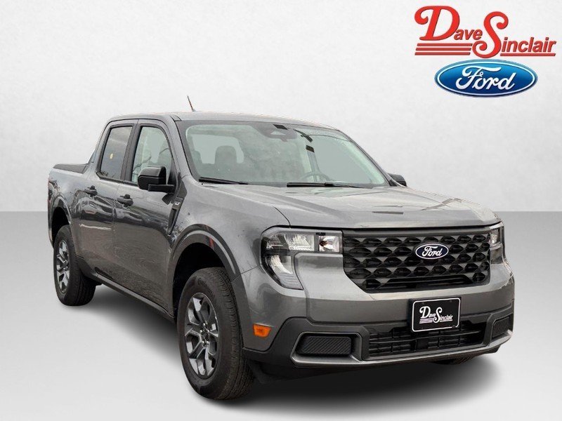 Ford Maverick Vehicle Image 04