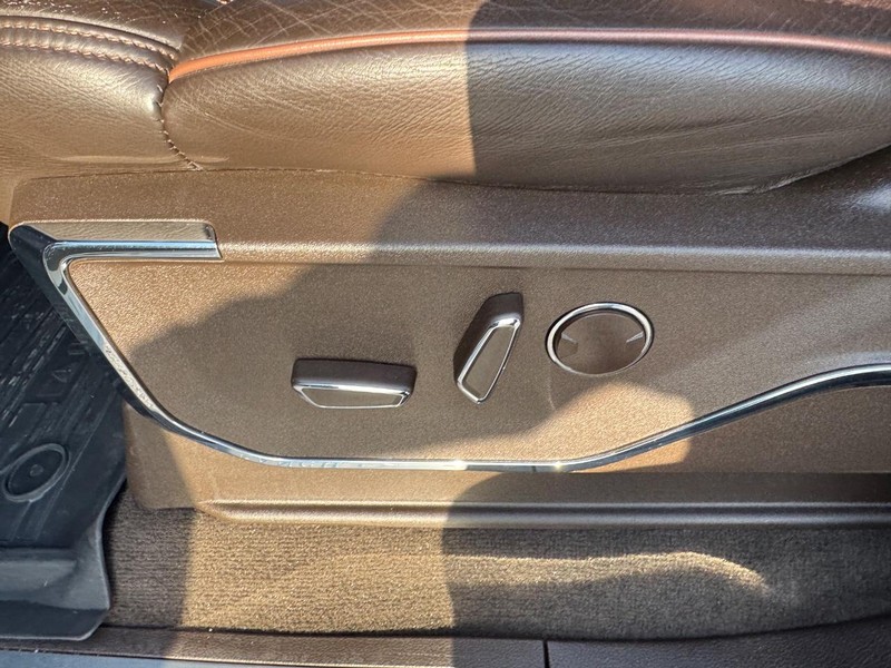 Ford F-150 Vehicle Image 16