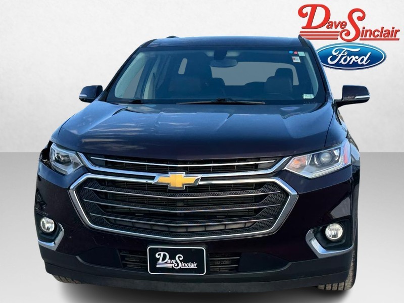 Chevrolet Traverse Vehicle Image 02