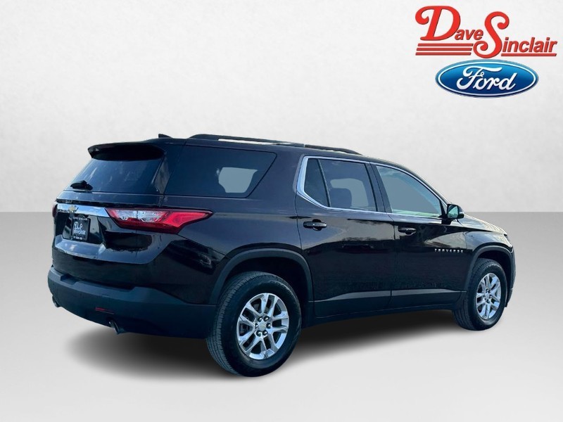 Chevrolet Traverse Vehicle Image 07