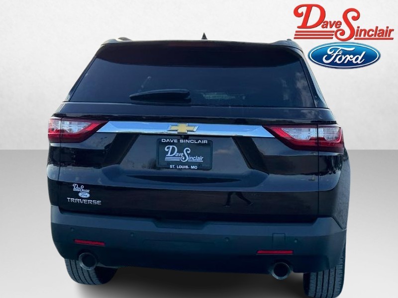 Chevrolet Traverse Vehicle Image 08