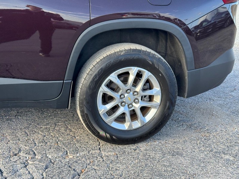 Chevrolet Traverse Vehicle Image 11