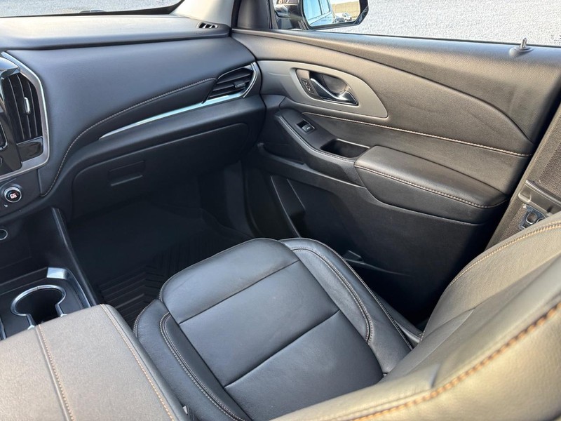 Chevrolet Traverse Vehicle Image 17