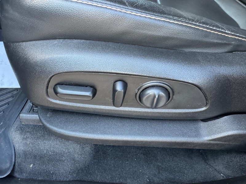 Chevrolet Traverse Vehicle Image 18