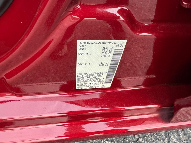 Nissan Altima Vehicle Image 23