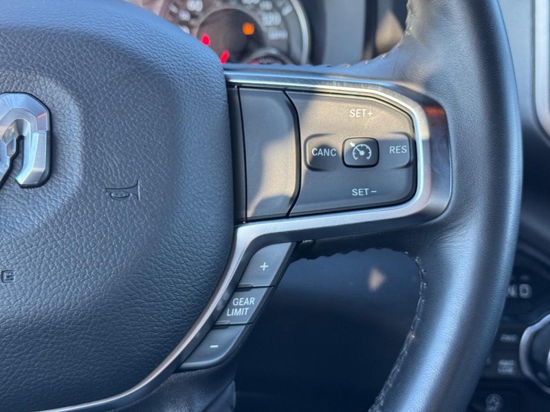 Ram 1500 Vehicle Full-screen Gallery Image 20