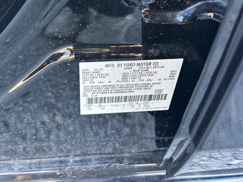 Ford Maverick Vehicle Full-screen Gallery Image 27