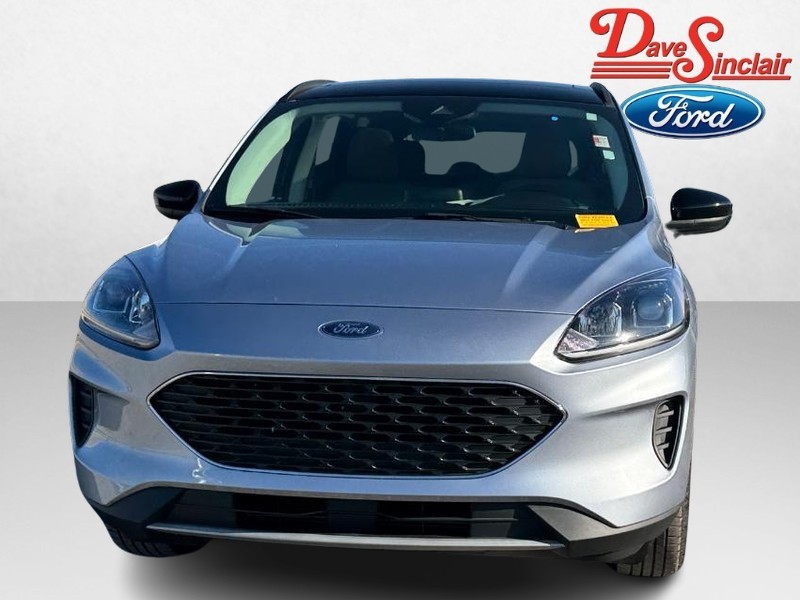 Ford Escape Vehicle Full-screen Gallery Image 02