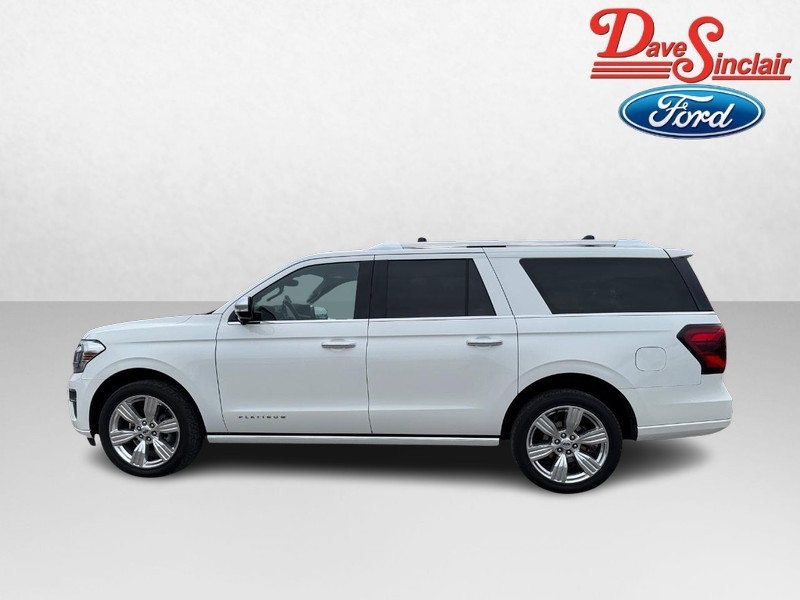 Ford Expedition Max Vehicle Full-screen Gallery Image 10