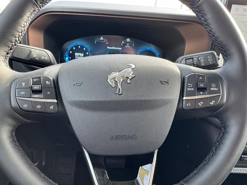 Ford Bronco Sport Vehicle Full-screen Gallery Image 21