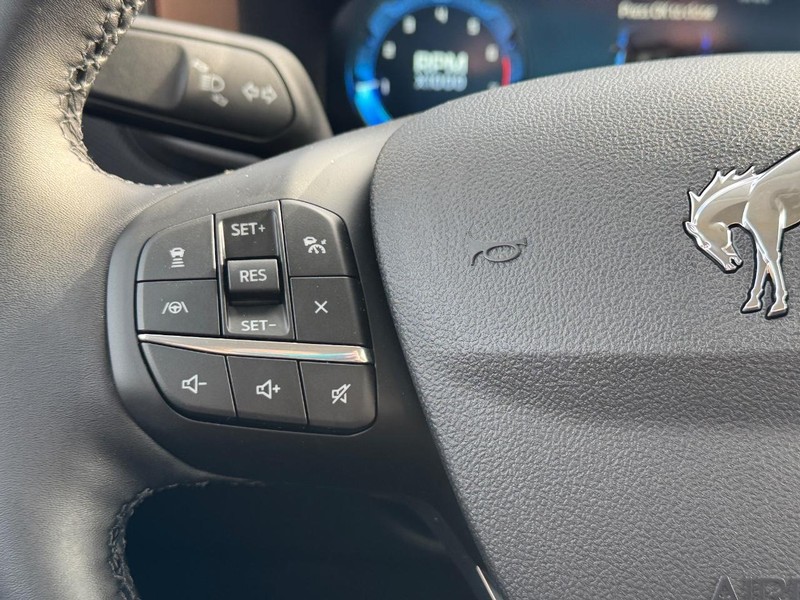 Ford Bronco Sport Vehicle Full-screen Gallery Image 22