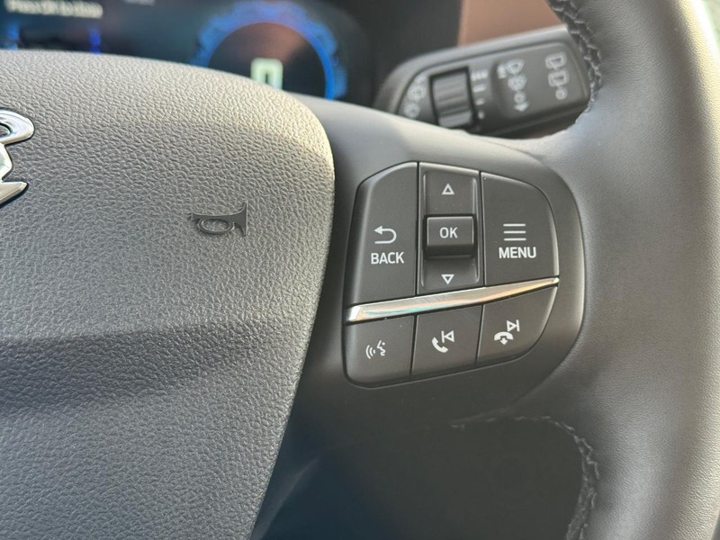 Ford Bronco Sport Vehicle Full-screen Gallery Image 23