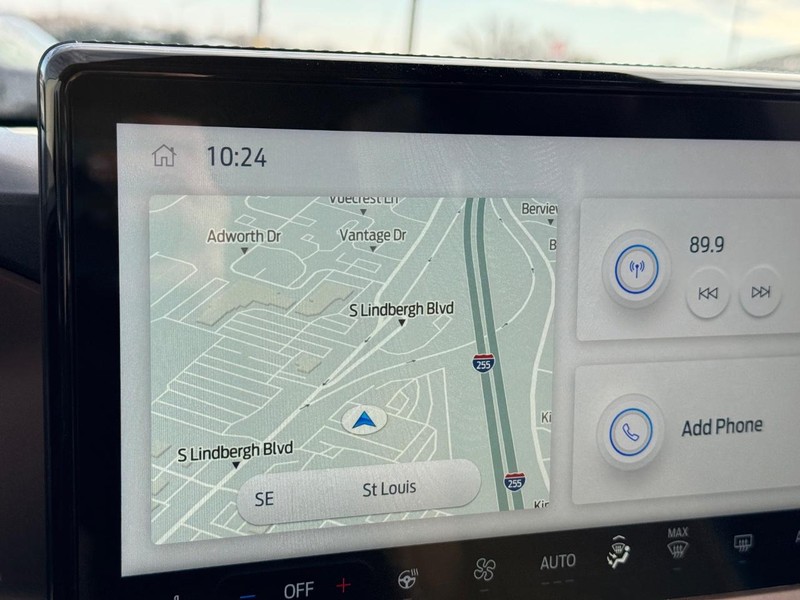 Ford Bronco Sport Vehicle Full-screen Gallery Image 24