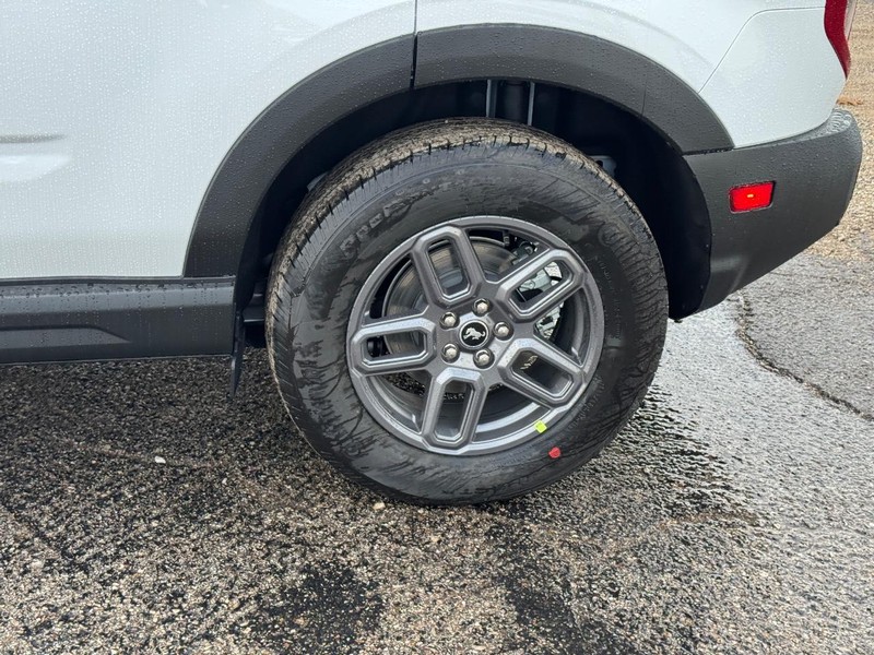 Ford Bronco Sport Vehicle Image 11