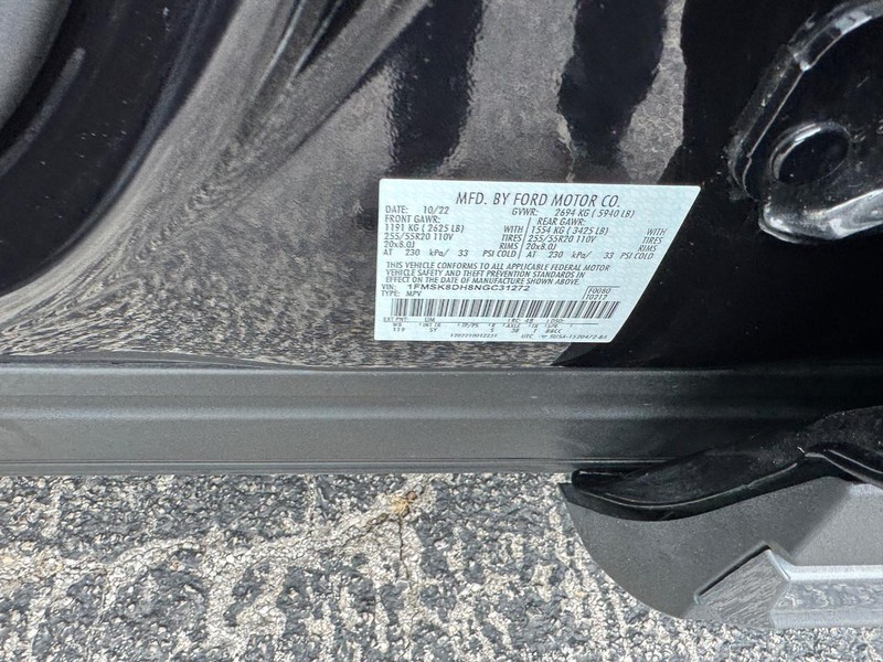 Ford Explorer Vehicle Full-screen Gallery Image 28