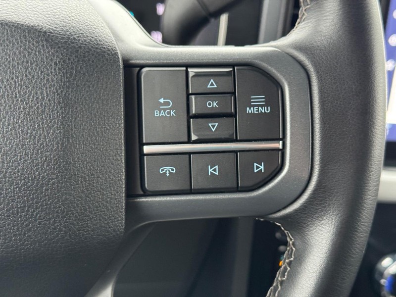 Ford F-150 Vehicle Full-screen Gallery Image 20