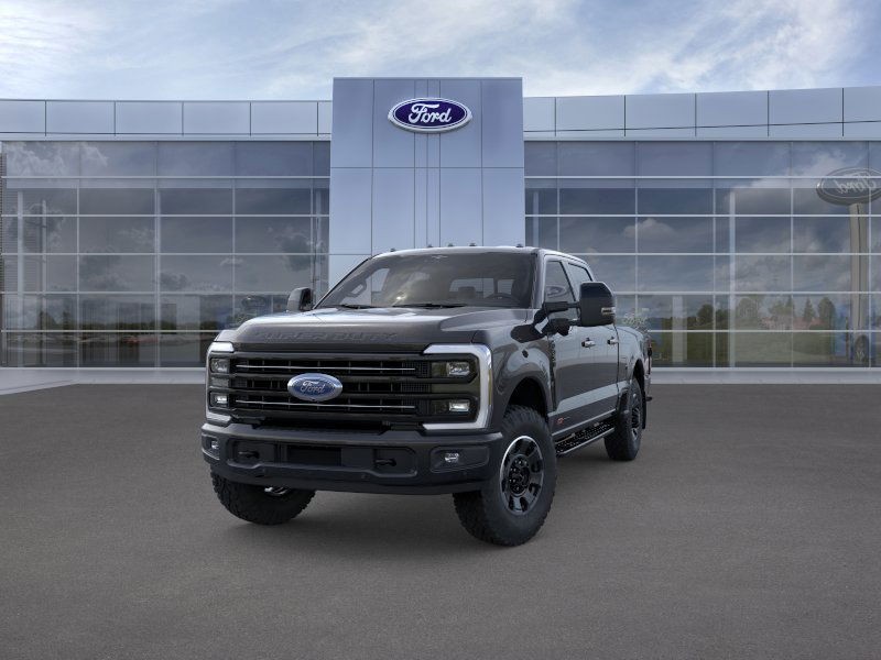 Ford Super Duty F-350 SRW Vehicle Full-screen Gallery Image 02