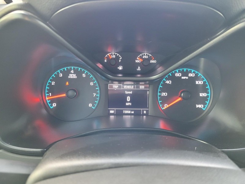 GMC Canyon Vehicle Full-screen Gallery Image 24