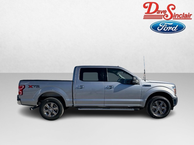 Ford F-150 Vehicle Full-screen Gallery Image 05