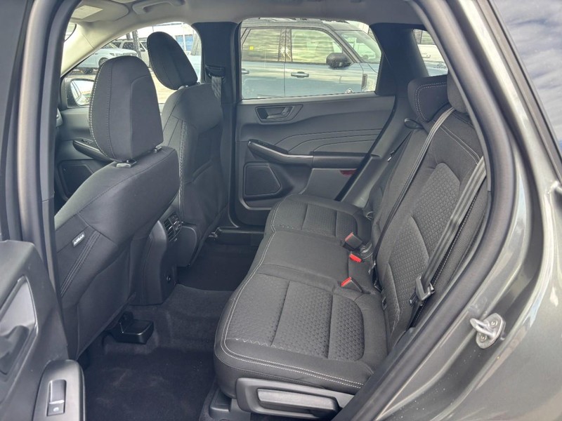 Ford Escape Vehicle Image 12