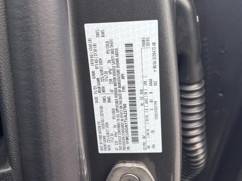 Ford Escape Vehicle Image 26