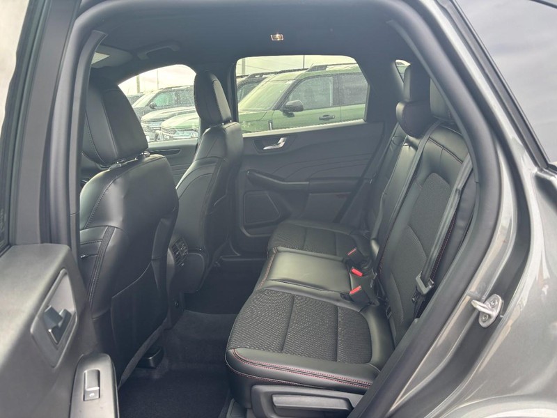 Ford Escape Vehicle Image 12