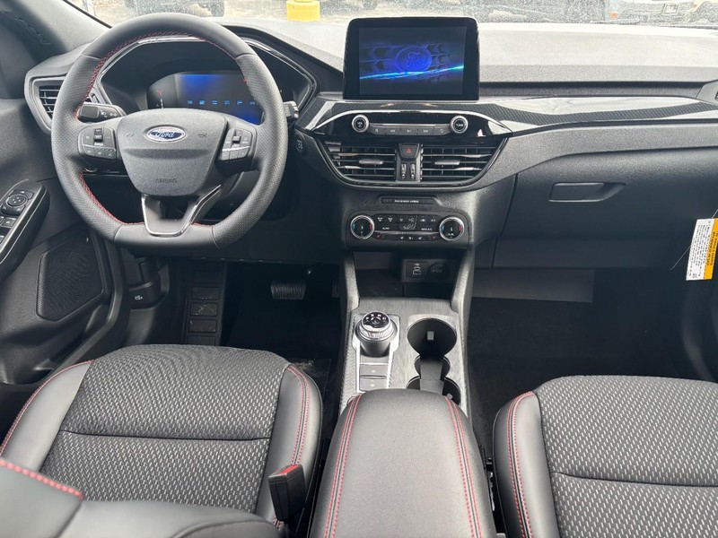 Ford Escape Vehicle Image 15