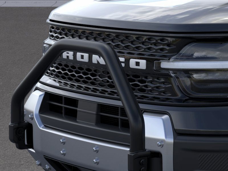 Ford Bronco Sport Vehicle Full-screen Gallery Image 19