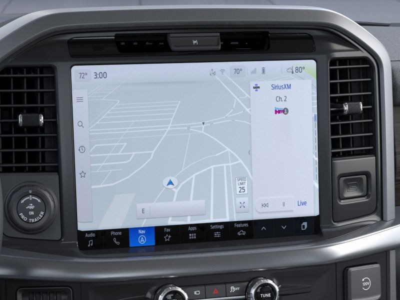 Ford F-150 Vehicle Full-screen Gallery Image 16