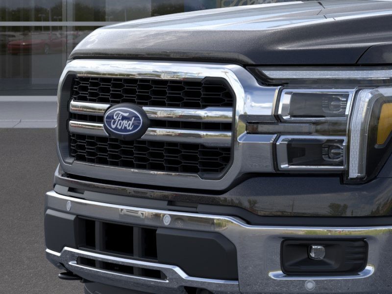 Ford F-150 Vehicle Full-screen Gallery Image 19