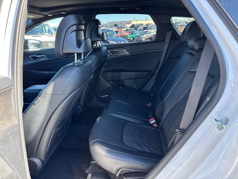 Kia Sportage Vehicle Image 12