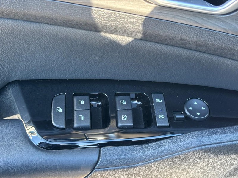 Kia Sportage Vehicle Image 16